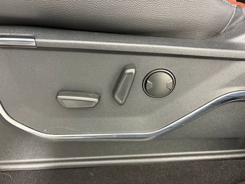 Used 2024 Ford F250 Lariat w/ Lariat Ultimate Package image 15