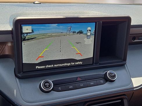 Used 2023 Ford Maverick Lariat w/ Equipment Group 500A Standard AWD/4WD image 27