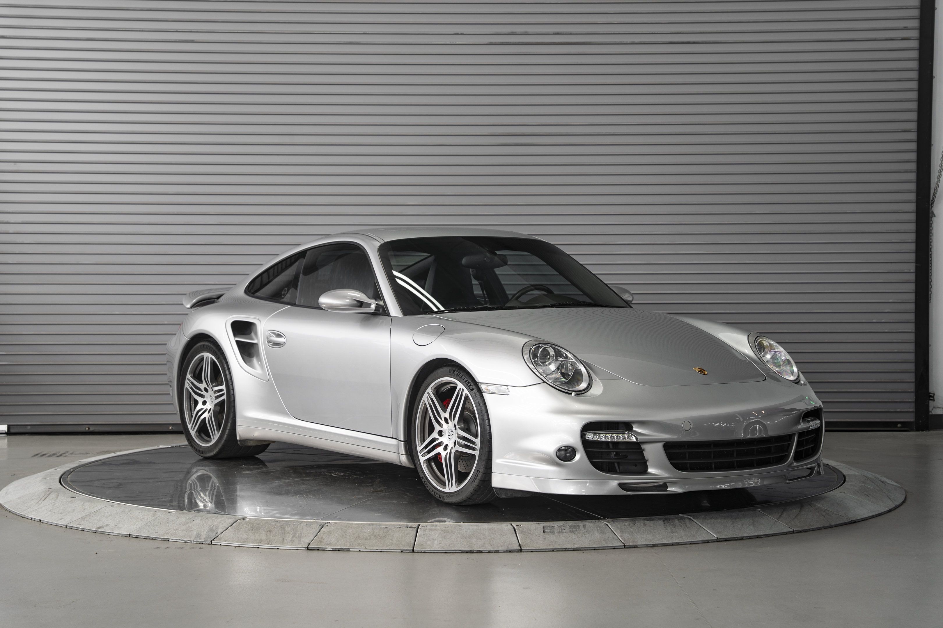 Used 2008 Porsche 911 Turbo AWD/4WD image 6