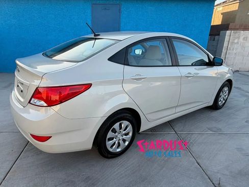 Used 2016 Hyundai Accent SE FWD image 5