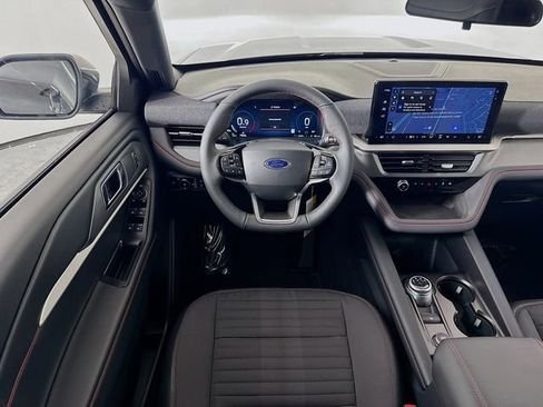 New 2026 Ford Explorer ST-Line w/ ST-Line Street Pack image 23