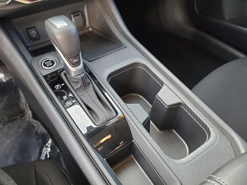 Used 2024 Nissan Sentra S image 20