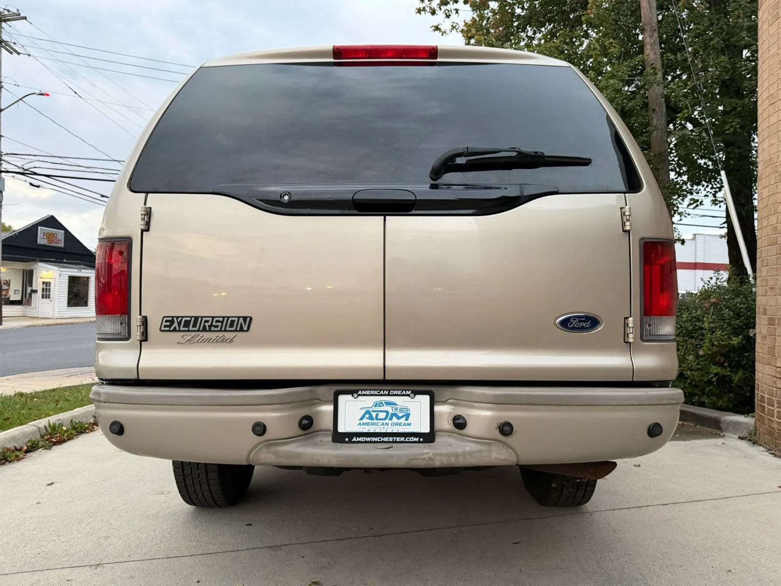 Used 2004 Ford Excursion Limited AWD/4WD image 8
