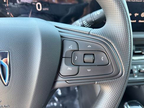 New 2026 Buick Envista Preferred FWD image 18