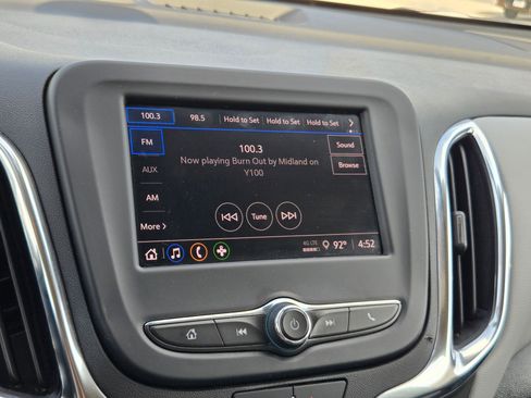 Certified 2024 Chevrolet Equinox LS w/ LS Convenience Package FWD image 15