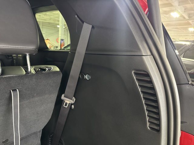 New 2026 Chrysler Pacifica Select AWD/4WD image 37
