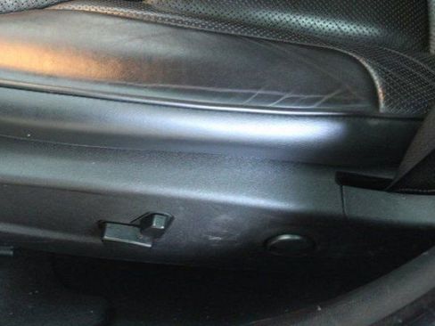 Used 2023 Chrysler 300 Touring L w/ Popular Equipment Group image 14