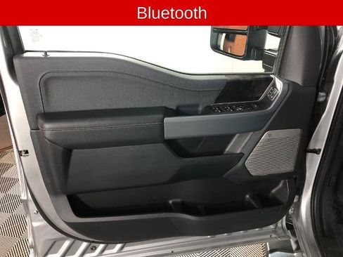 Certified 2022 Ford F150 Lariat AWD/4WD image 10