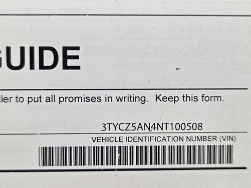 Used 2022 Toyota Tacoma TRD Sport w/ Technology Package image 33
