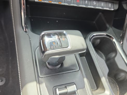Used 2025 GMC Sierra 1500 AT4X AWD/4WD image 22