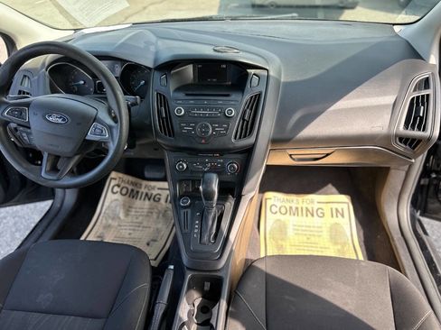 Used 2017 Ford Focus SE image 18