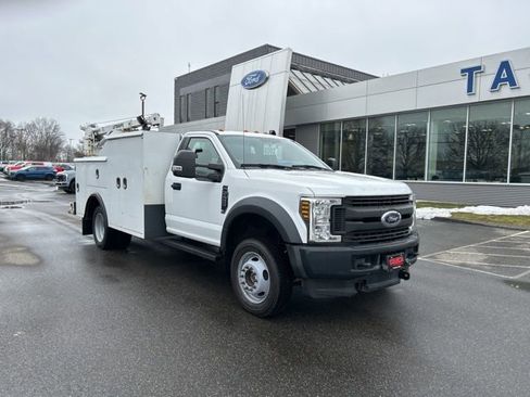 Used 2019 Ford F450 XL w/ Power Equipment Group image 1