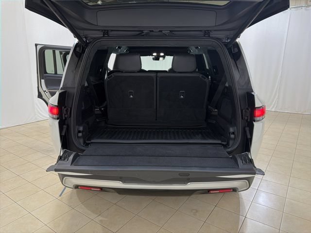 Used 2023 Rivian R1S Adventure Quad AWD/4WD image 23