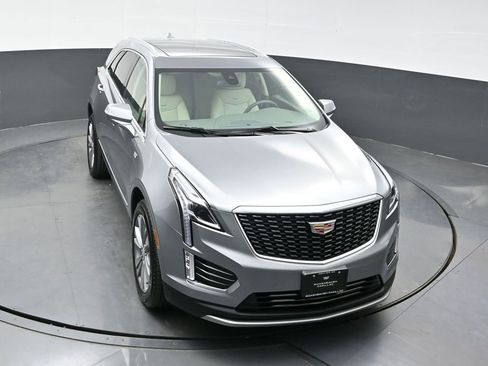 New 2025 Cadillac XT5 Premium Luxury w/ LPO, Floor Liner Package image 30
