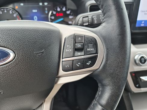 Certified 2023 Ford Explorer XLT w/ Equipment Group 202A AWD/4WD image 27