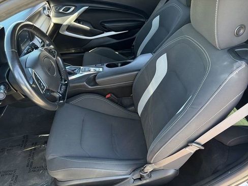 Used 2017 Chevrolet Camaro LT image 19