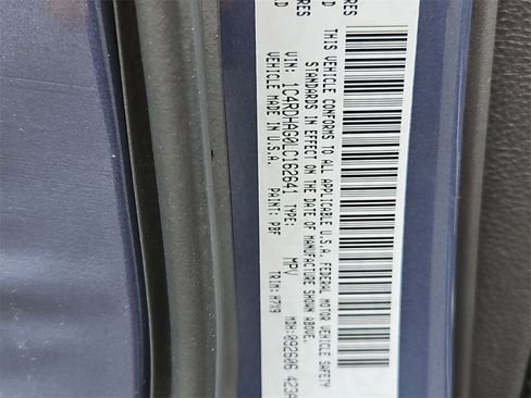 Used 2020 Dodge Durango SXT image 39