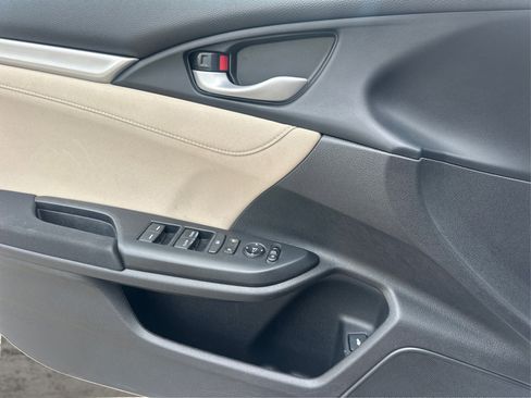 Used 2016 Honda Civic EX-T image 28