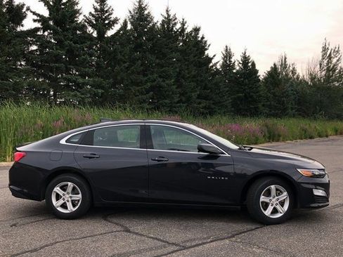 Used 2023 Chevrolet Malibu LT image 19