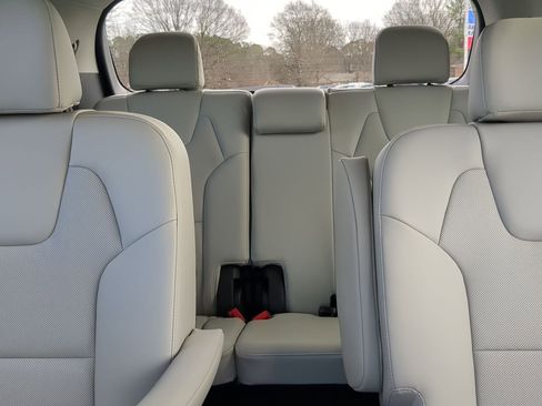 Certified 2025 Kia Telluride S image 22