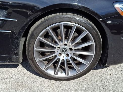 Used 2018 Mercedes-Benz SL 550 image 8
