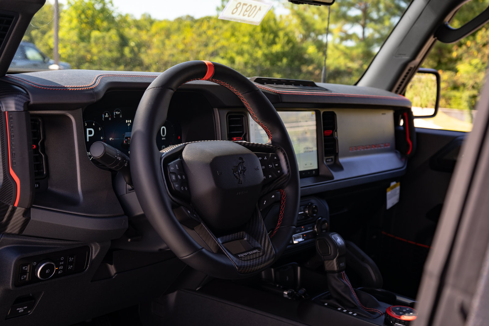 New 2026 Ford Bronco Raptor w/ Interior Carbon Fiber Pack AWD/4WD image 27