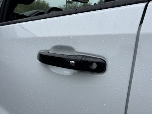 New 2026 Chevrolet Silverado 1500 ZR2 w/ Dark Appearance Package image 31