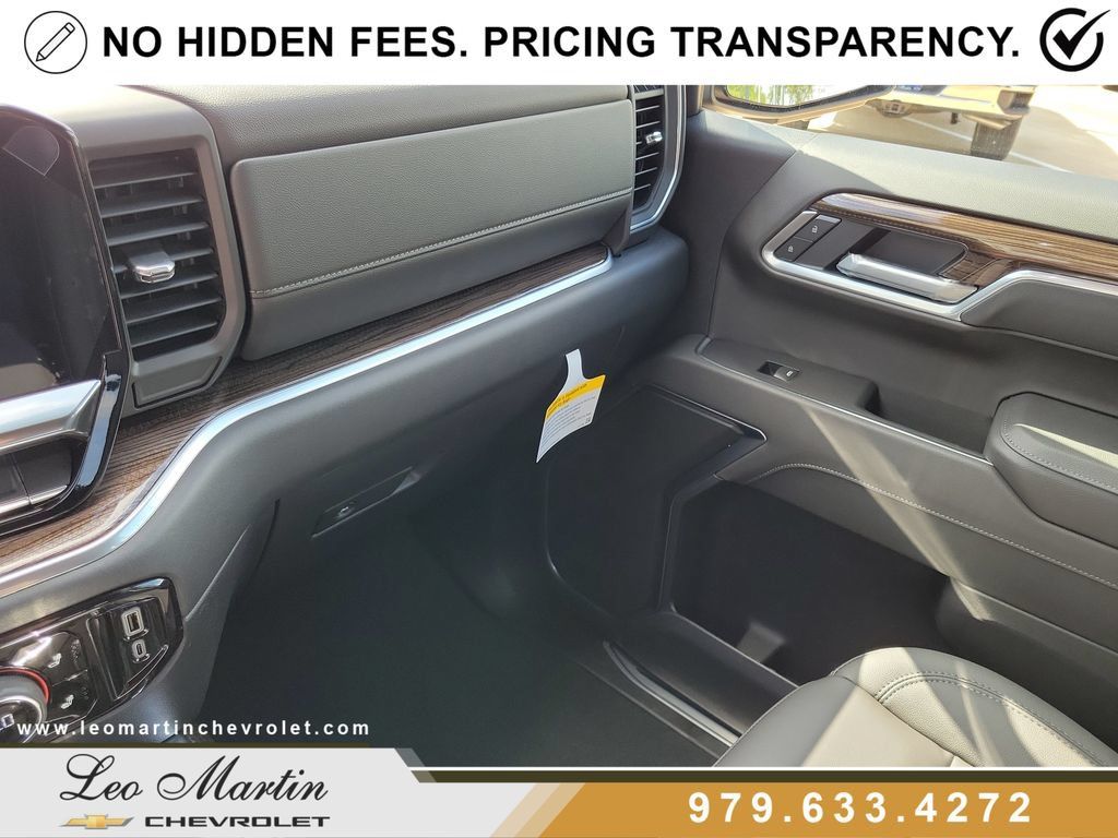 New 2026 Chevrolet Silverado 1500 LT w/ Texas Edition Plus AWD/4WD image 30
