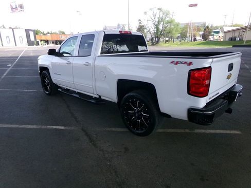 Used 2017 Chevrolet Silverado 1500 LT w/ All Star Edition image 8