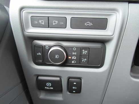 Used 2022 Ford F150 XLT w/ Equipment Group 302A High AWD/4WD image 22