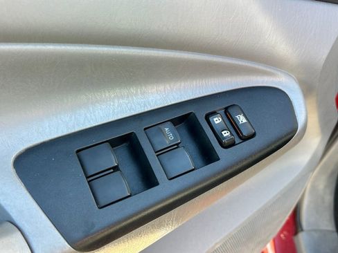 Used 2015 Toyota Tacoma 4x4 Double Cab w/ SR5 Package image 8