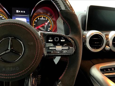 Used 2018 Mercedes-Benz AMG GT S w/ Exclusive Interior Package image 19