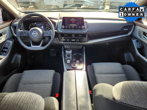Certified 2023 Nissan Rogue SV image 8