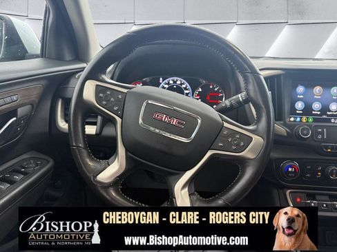 Used 2022 GMC Terrain Denali image 23