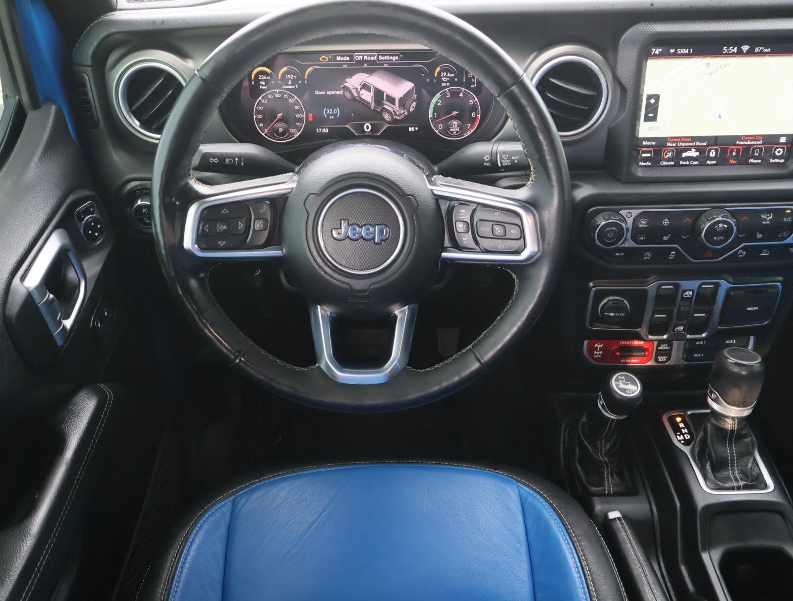 Used 2020 Jeep Gladiator Rubicon AWD/4WD image 12