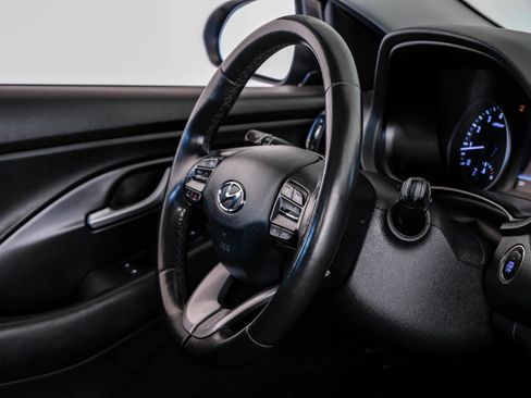 Used 2018 Hyundai Elantra GT w/ Tech Package 03 image 13