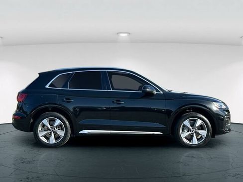 Used 2023 Audi Q5 2.0T Premium w/ Convenience Package AWD/4WD image 7