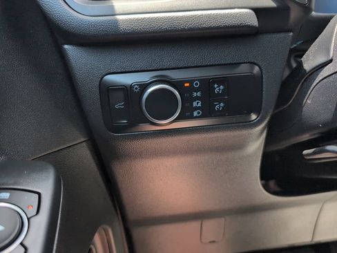 Certified 2024 Ford Escape Active FWD image 21
