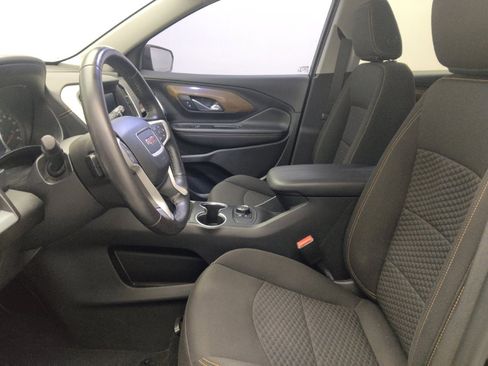 Used 2020 GMC Terrain SLE FWD image 17