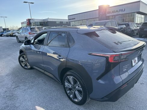 Used 2024 Subaru Solterra Limited image 4