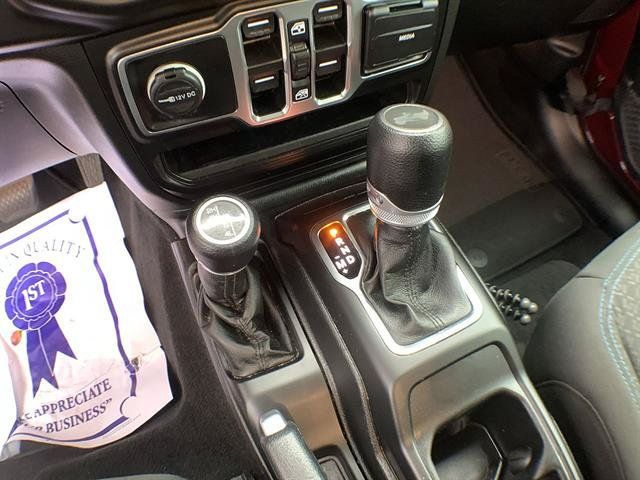 Used 2021 Jeep Wrangler Unlimited Sport AWD/4WD image 19