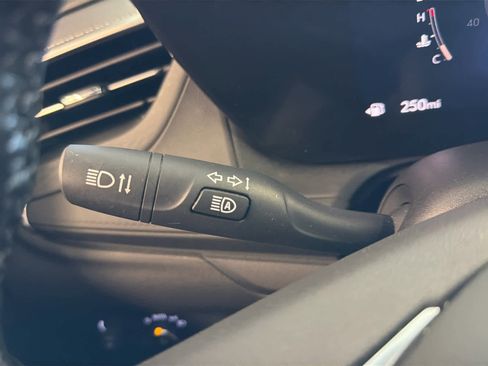 Used 2024 Buick Encore GX Sport Touring w/ Comfort Package image 39