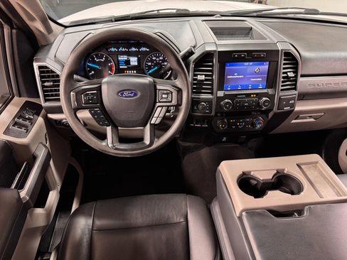 Used 2021 Ford F250 XLT w/ XLT Value Package image 23