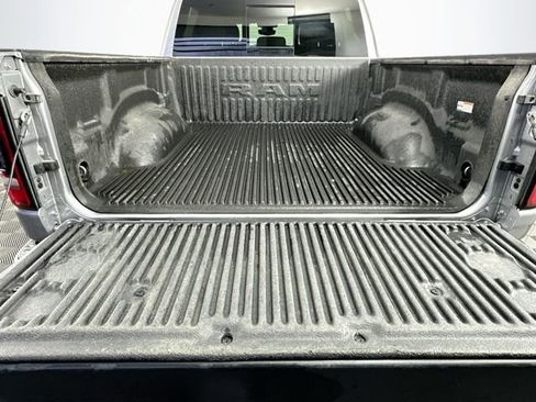 Used 2023 RAM 1500 Big Horn image 32