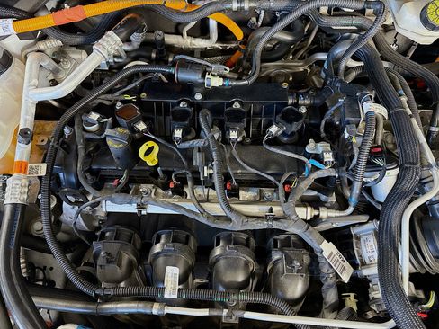 Used 2023 Ford Escape SE w/ PHEV Premium Package image 39