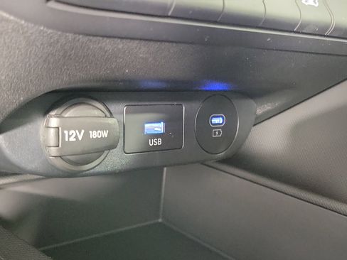 New 2025 Hyundai Elantra Blue image 18