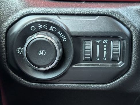Used 2020 Jeep Wrangler Unlimited Rubicon AWD/4WD image 22