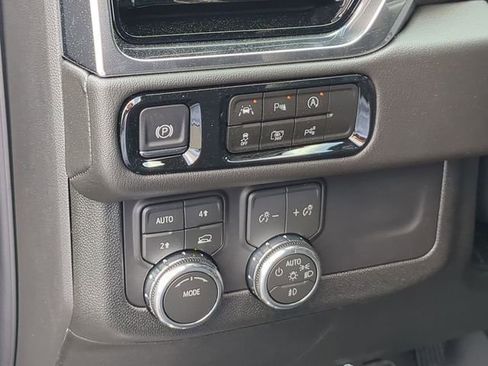 New 2026 GMC Yukon XL Denali w/ Sun & Power Step Package AWD/4WD image 25