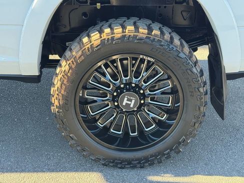 Used 2022 RAM 3500 Laramie image 9