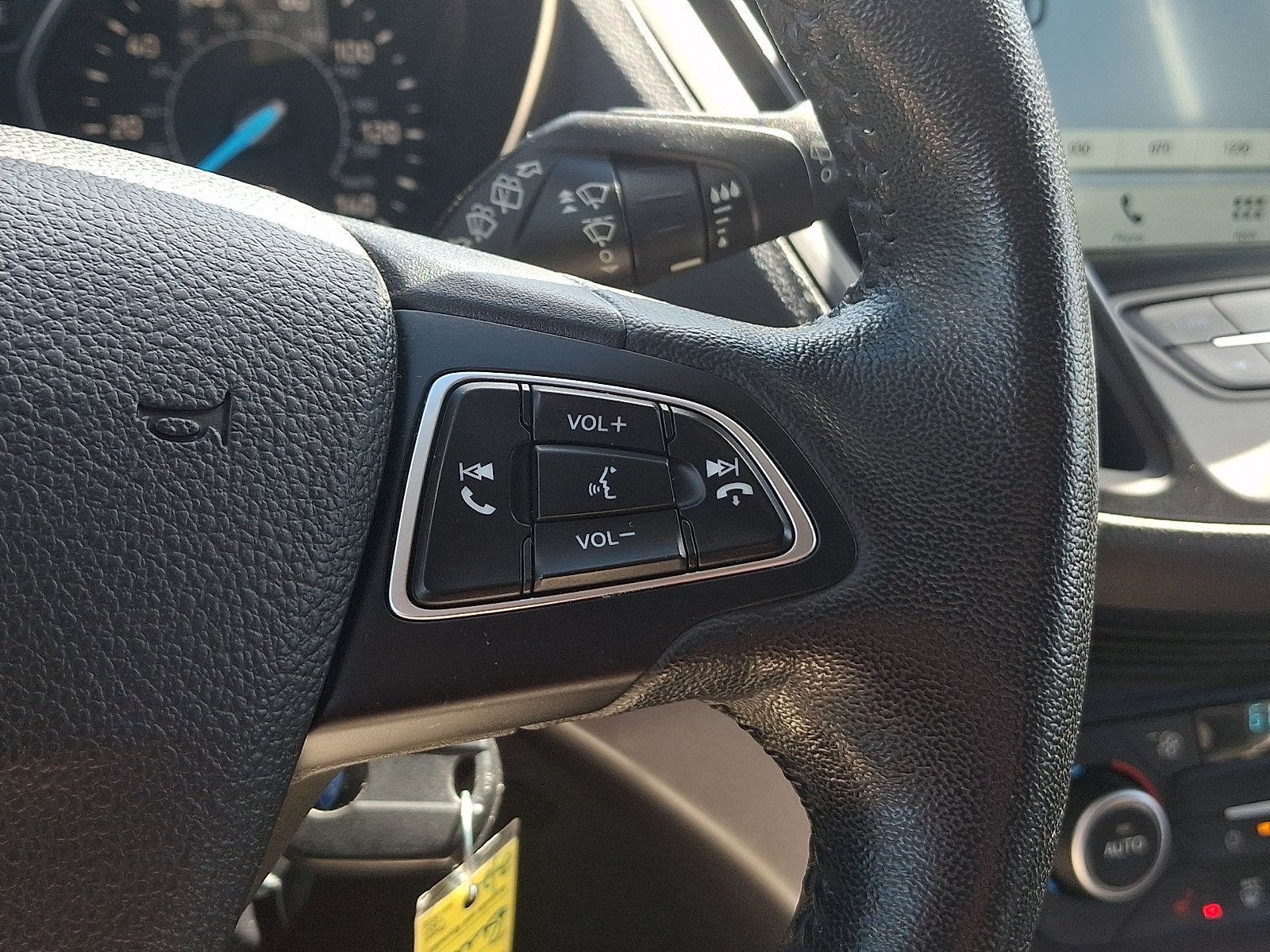Used 2018 Ford Escape SEL AWD/4WD image 22